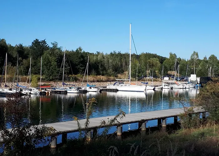 Am Berzdorfer See, Goerlitz, Klein Neundorf, Seestrasse * غورليتز